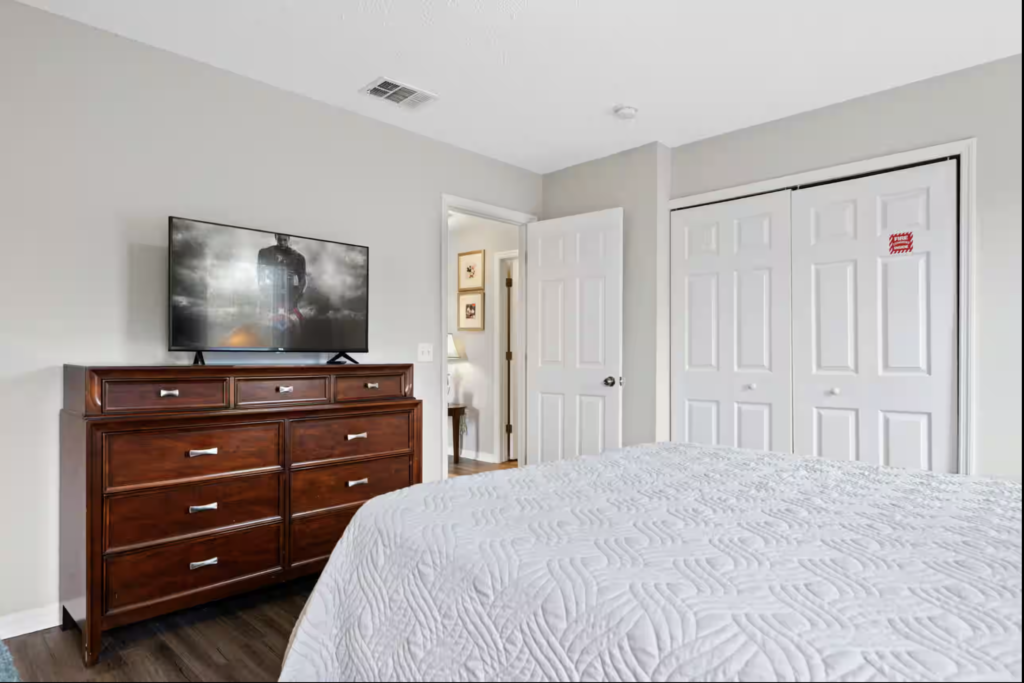 main bedroom 1