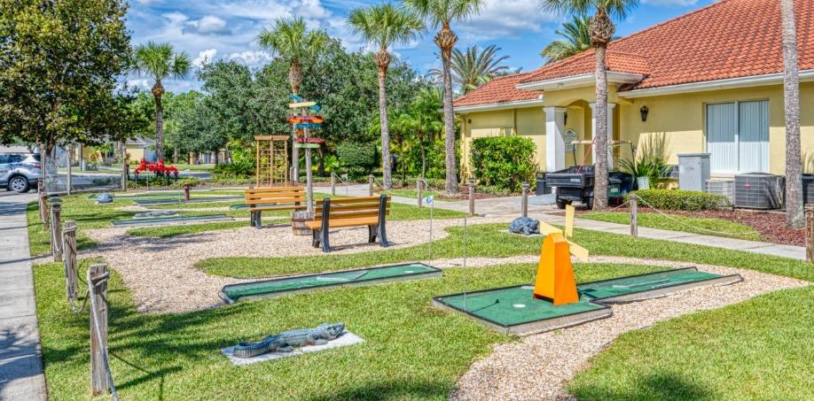 putting green 2